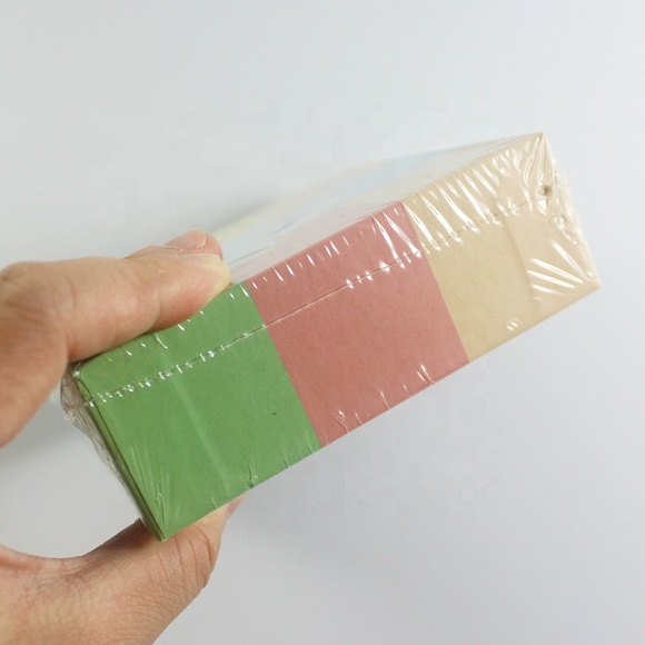 Wireless Bluetooth earpods with charging case. - Picture 4 of 9